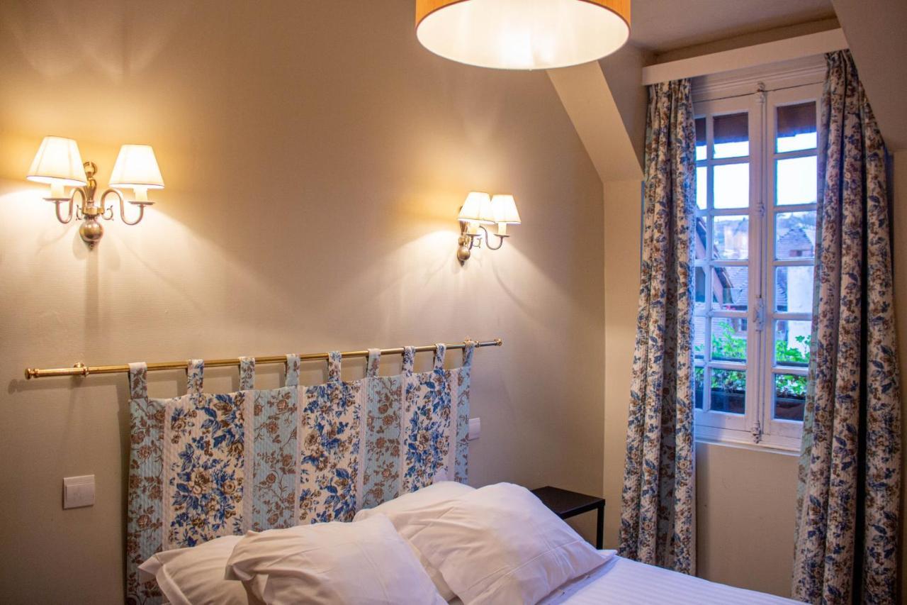 Hostellerie Et Spa De La Vieille Ferme كرييل-سور-مير المظهر الخارجي الصورة