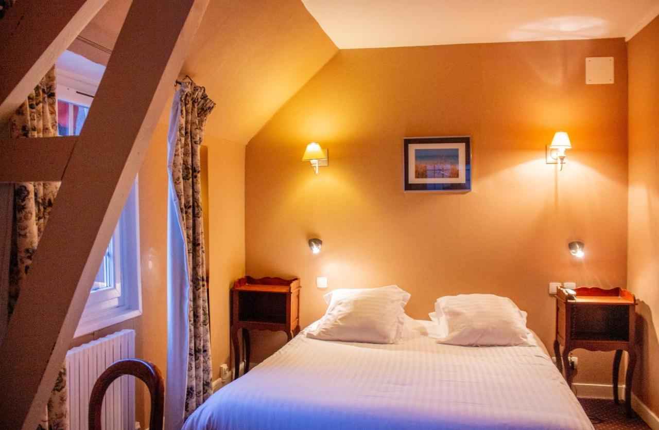 Hostellerie Et Spa De La Vieille Ferme كرييل-سور-مير المظهر الخارجي الصورة